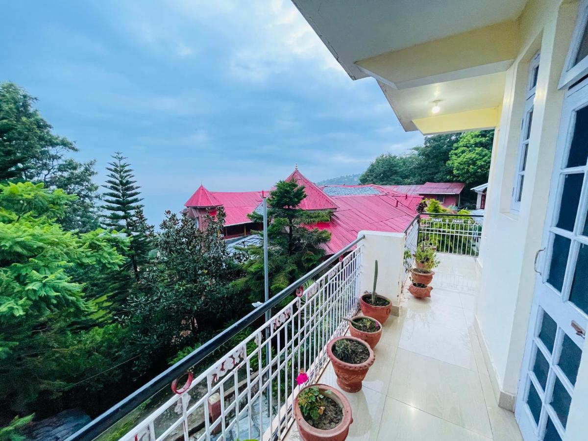 Grand View Lodge And Restaurant Dharamshala Bagian luar foto