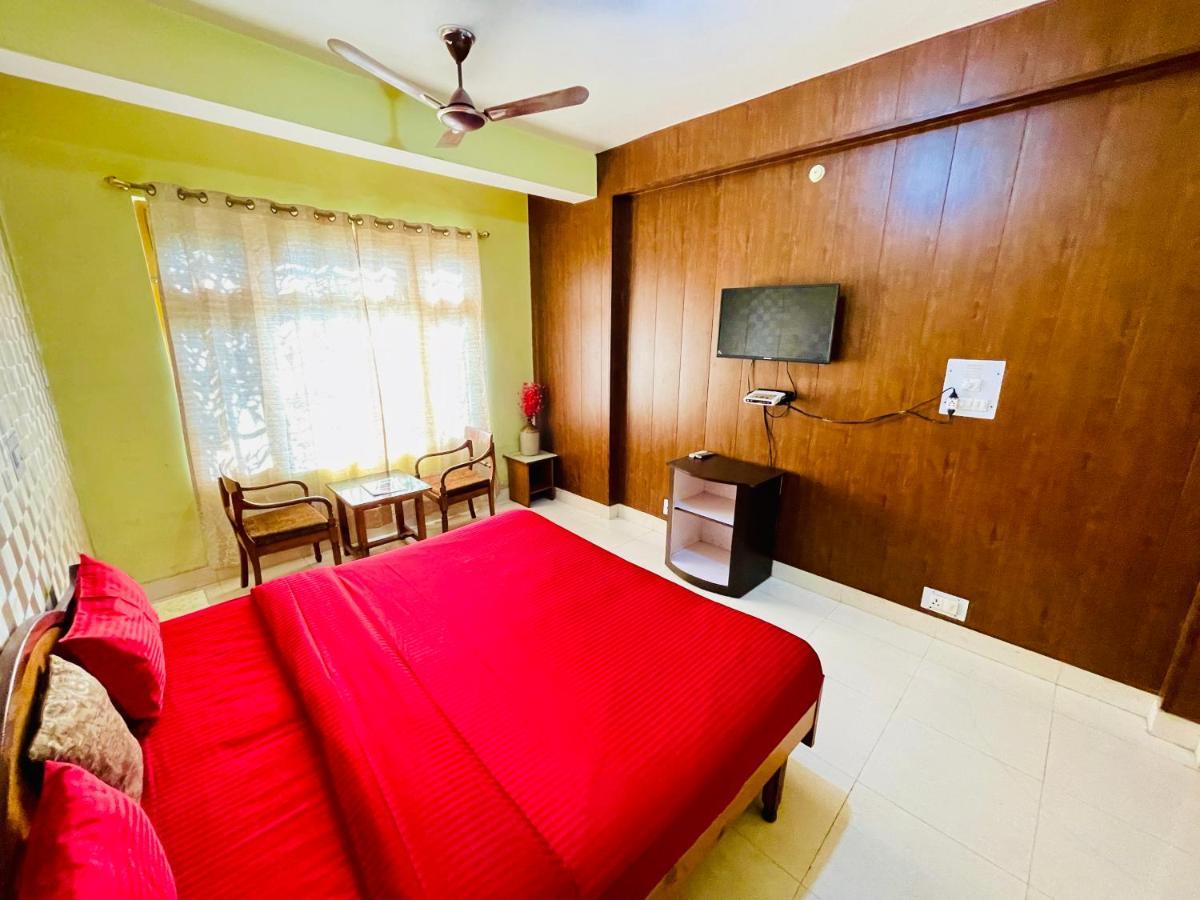 Grand View Lodge And Restaurant Dharamshala Bagian luar foto
